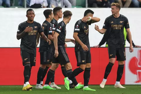 ترتيب الدوري الإنجليزي.. مانشستر سيتي يضيق خناق الصدارة على آرسنال